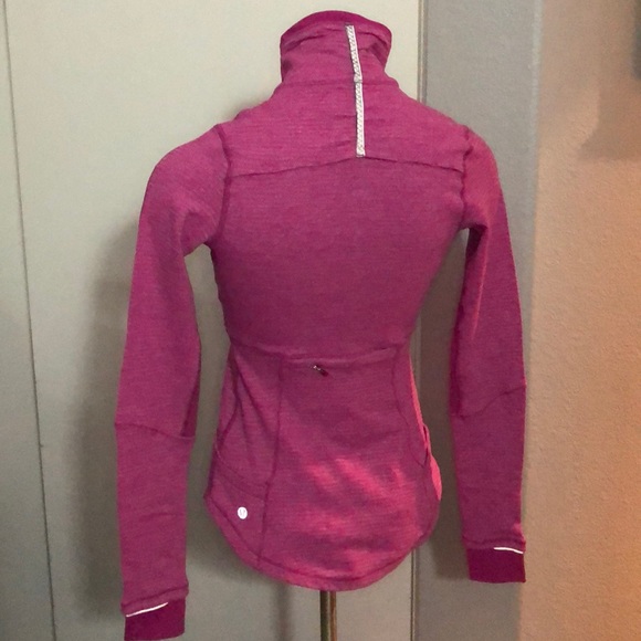Lululemon Base Runner 1/2 Zip Sweater Shirt Top - Picture 12 of 16